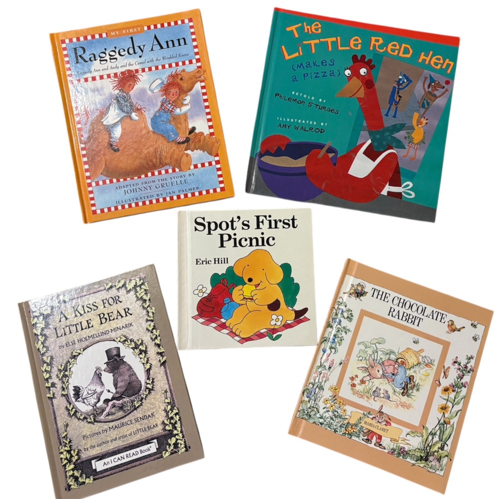Lot of 5 Weekly Reader Books